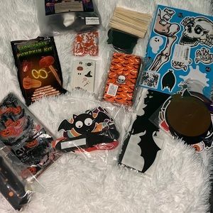 Large lot of Halloween party supplies.
